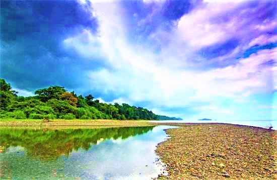 Lamiya Bay Beach Diglipur